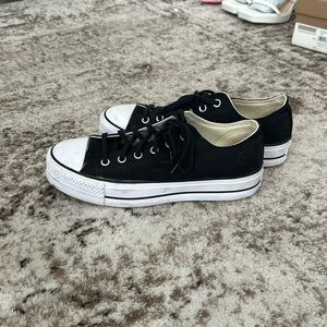 Platform converse